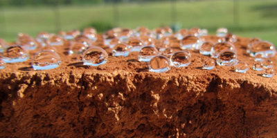 神奇乳液“聚土成路” 生态土路可直接复垦还田