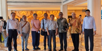 印尼全国村落合作社同牛耳席接见团光临ewin官方网站调查,祝贺印尼ewin官方网站土路科技有限公司在印尼成立并运行